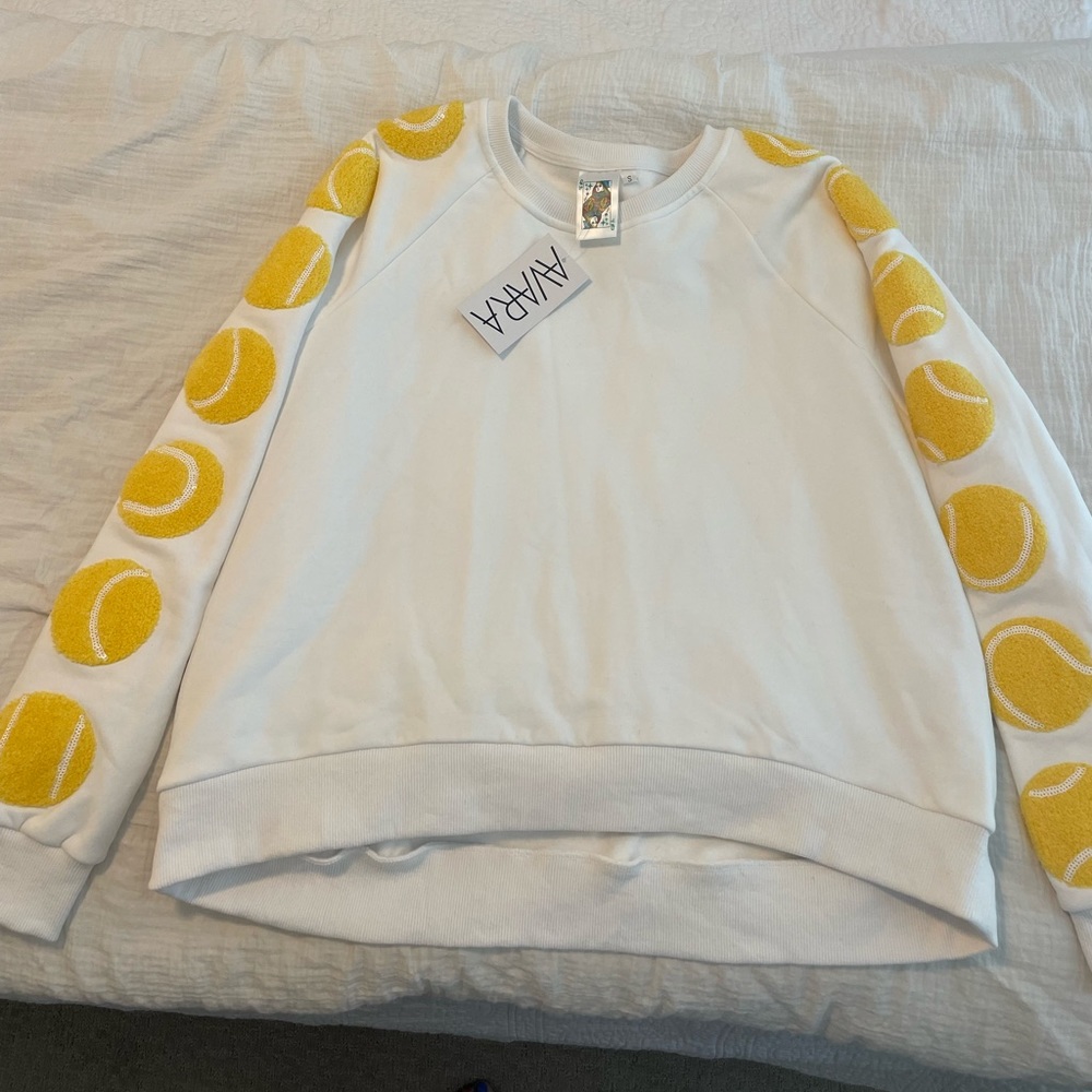 Avara tennis sweatshirt - NWT